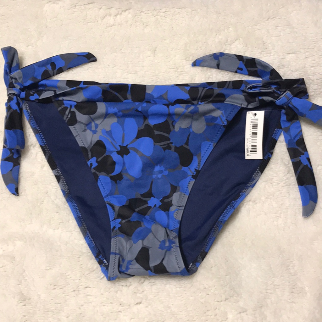 Amazon Bikini